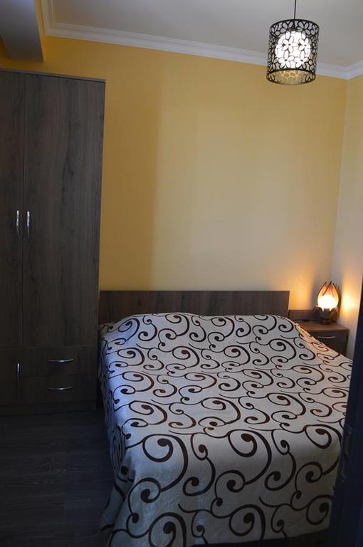 באטומי Apartment Near Park 36 מראה חיצוני תמונה