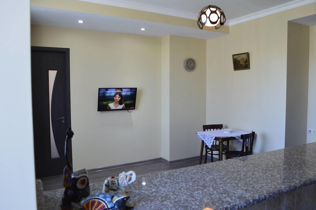 באטומי Apartment Near Park 36 מראה חיצוני תמונה